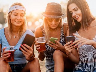 Cómo concienciar sobre los peligros del alcohol en las redes sociales