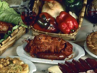 El botillo, un embutido humilde y delicioso que justifica un Festival en su honor